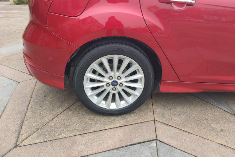 Used Ford Focus 2015 Hatchback EcoBoost 180 Automatic Sport Model