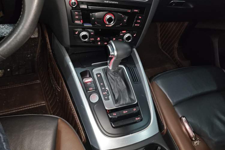 Used Audi Q5 2017 Plus 40 TFSI Technology Model