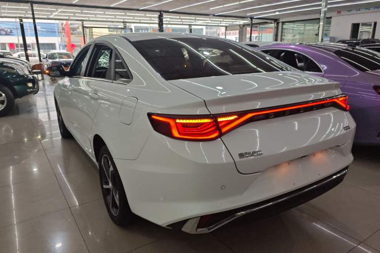 Used Geely Auto Emgrand L 2022 1.4T CVT Flagship Edition