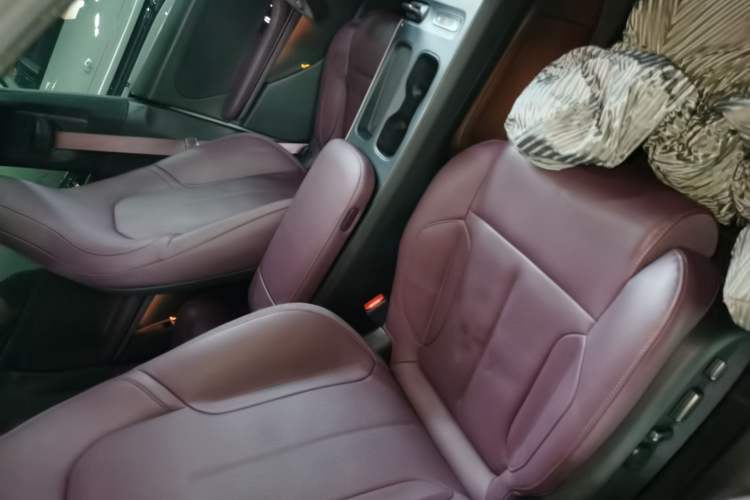 Used Nio ET5T 2023 75 kWh Touring