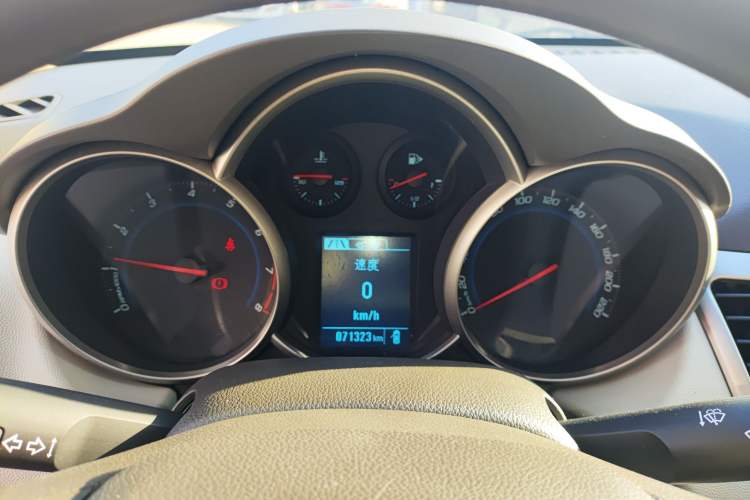 Used Chevrolet Cruze 2015 1.5L Classic SL MT
