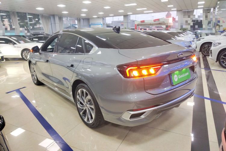 Used Ford Mondeo 2023 EcoBoost 245 Ultimate Model
