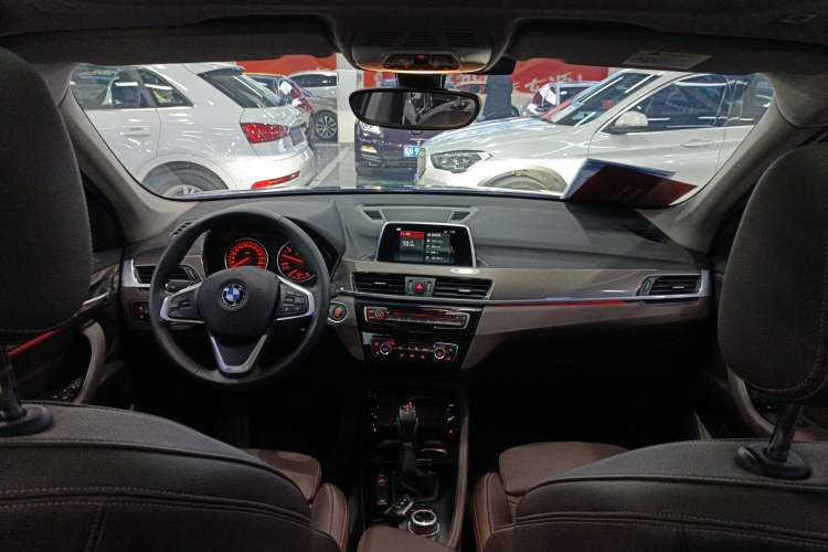 Used BMW X1 2018 xDrive20Li Luxury Edition
