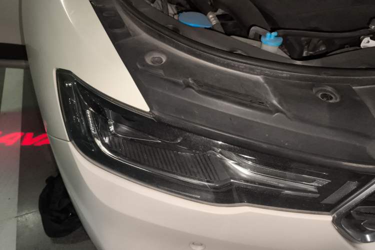 Used Haval H2s 2017 Blue Label 1.5T Dual-Clutch Luxury Model
