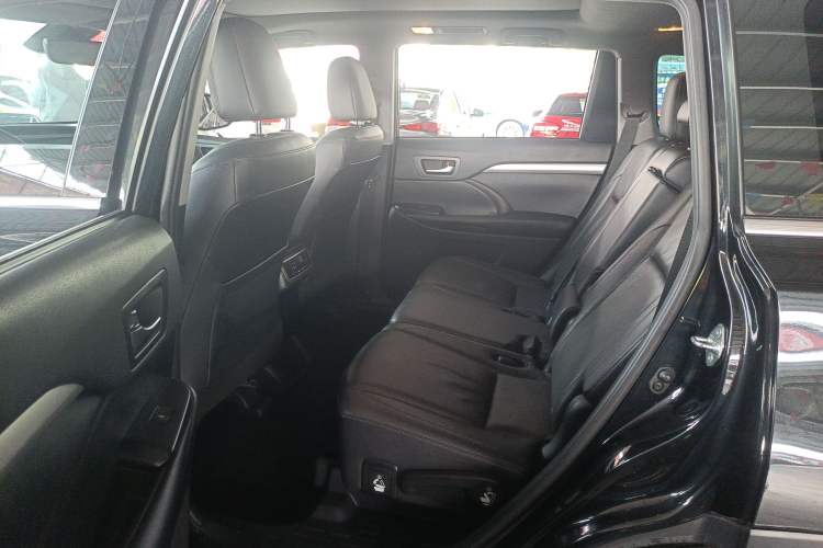 Used Toyota Highlander 2021 2.0T Four-Wheel Drive Luxury Edition 7 Seats