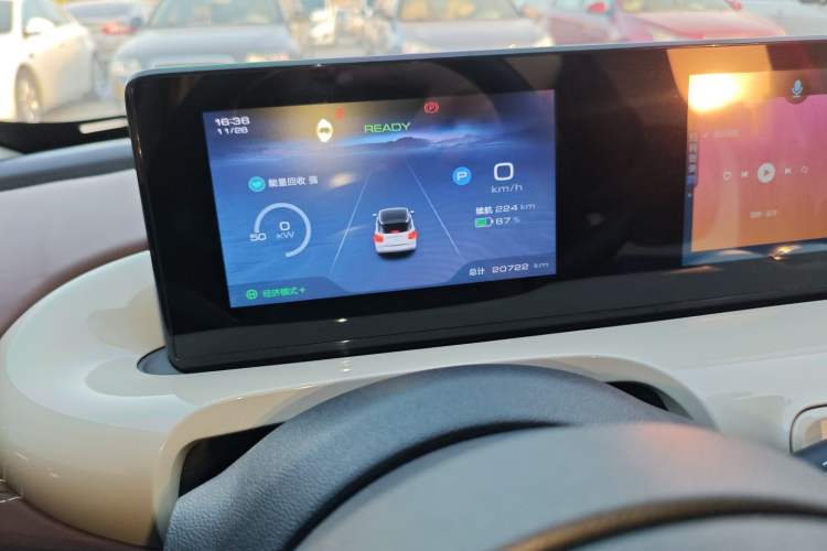 Used Wuling Bingo 2024 333 km Enjoyment Version
