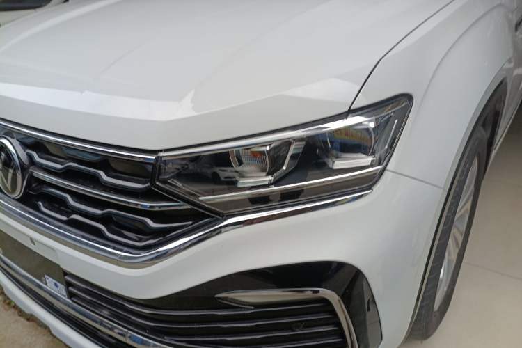 Used Volkswagen Tayron X 2020 330TSI Two-Wheel Drive Luxury Smart Connectivity Version