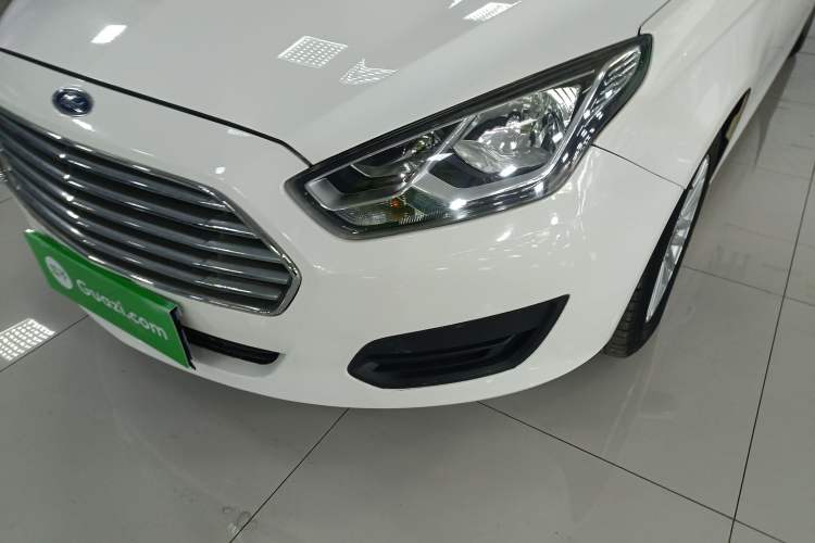 Used Ford Escort 2017 Revised Version 1.5L Manual Comfort Edition