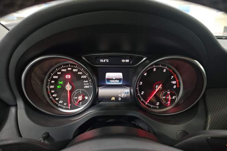 Used Mercedes-Benz GLA 2017 GLA 220 4MATIC Fashion Model