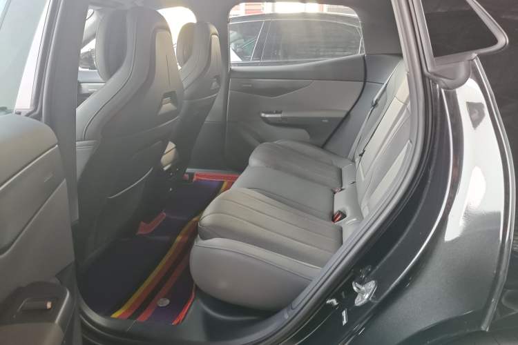 Used Lynk & Co 07 2024 EM-P 126 Long-Range Halo
