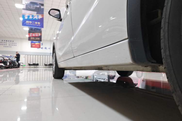 Used Baojun 310 2016 1.2L manual Comfort trim level
