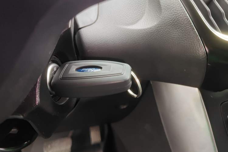 Used Ford Focus 2017 Hatchback 1.6L Automatic Comfort Plus SmartDrive Edition