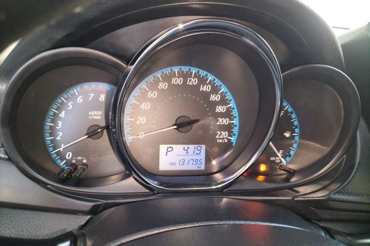 Used Toyota YARiS L 2016 Revised 1.5E CVT Charming Edition