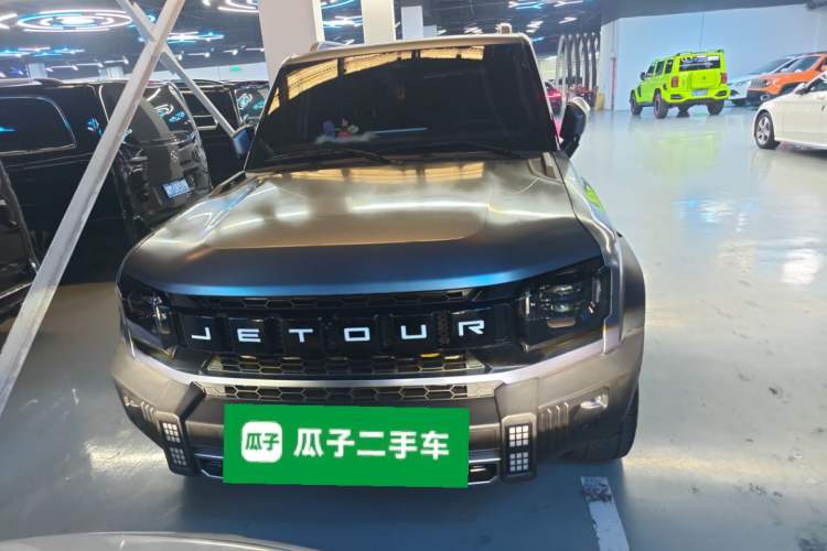 Used JETOUR Traveler 2023 2.0T All-Wheel Drive CrossPRO+
