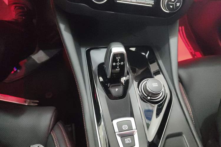 Used Lynk & Co 03 2019 1.5TD DCT JingPro Edition China VI Standard
