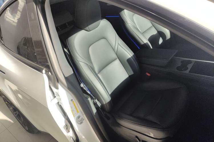 Used Tesla Model Y 2024 Rear-Wheel-Drive Version