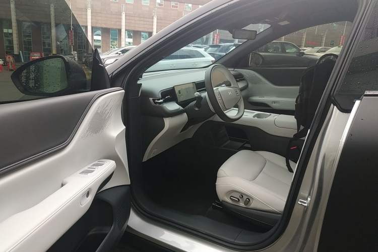 Used XPeng G6 2025 625 Long-Range Max Flagship Edition