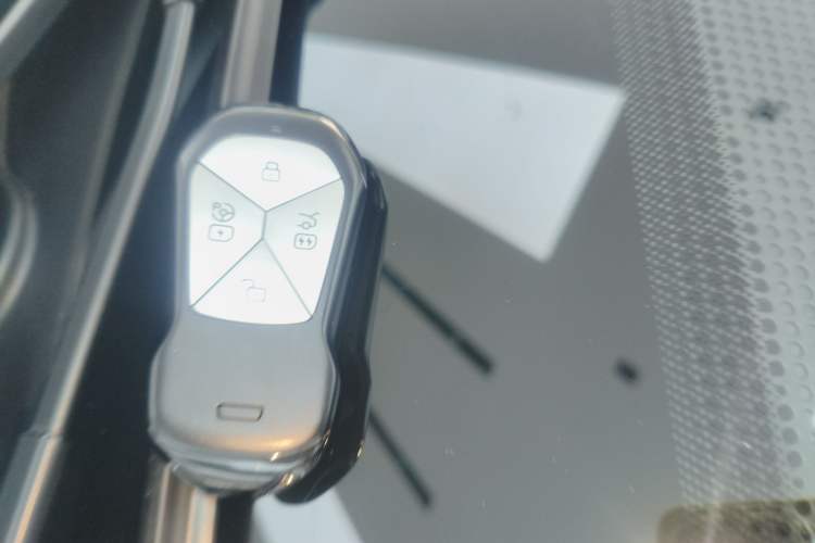 Used XPeng P7 2024 P7i 550 Pro
