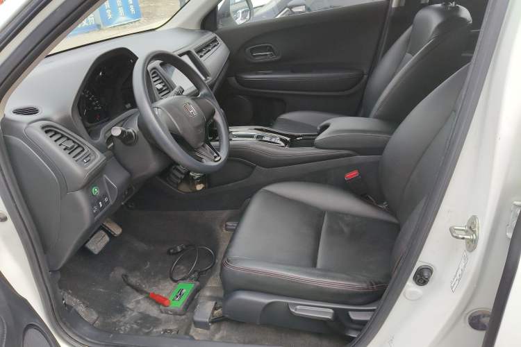 Used Honda Vezel 2020 1.5L CVT Elite Edition
