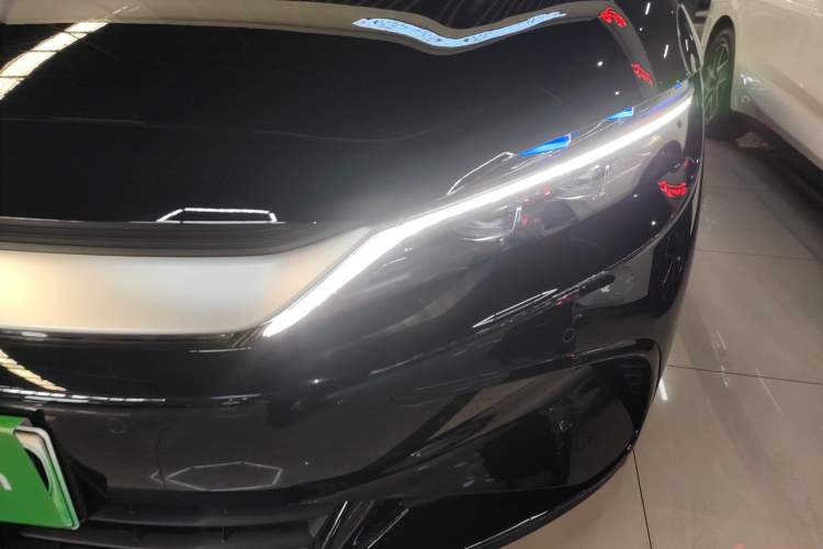 Used BYD Han 2025 DM-i Intelligent Driving Edition 125KM LiDAR Flagship Model
