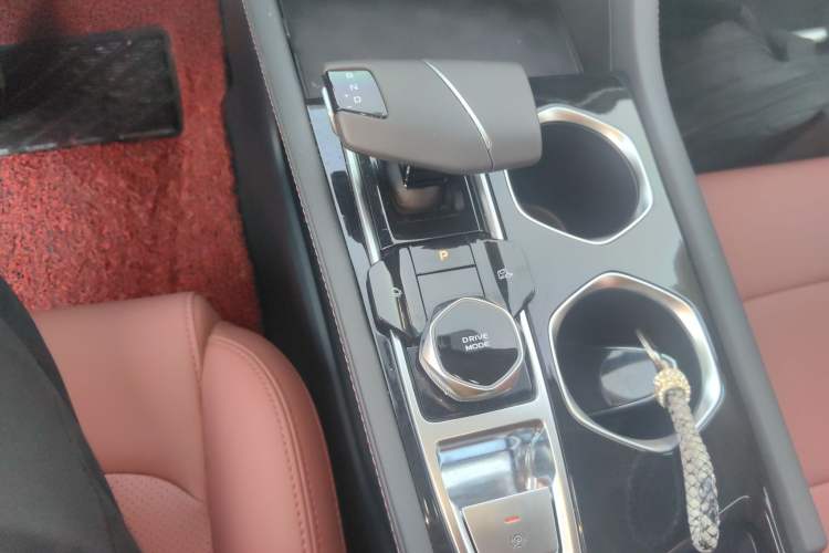 Used Changan Eado 2025 PLUS 1.4T Dual-Clutch High-Energy Version