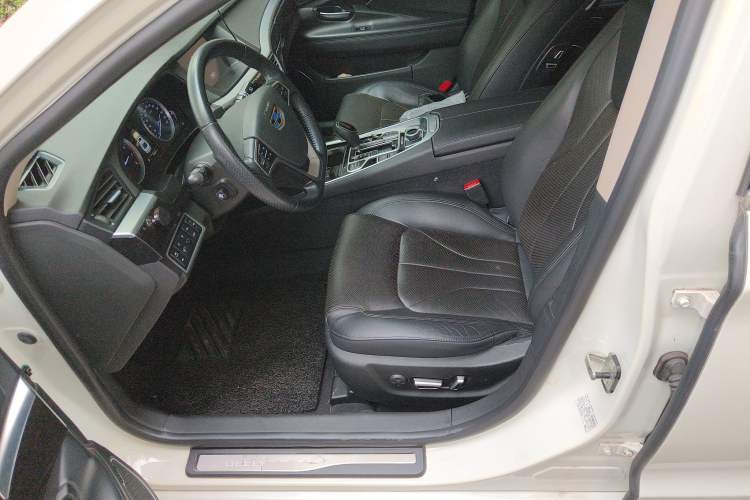 Used Geely Auto Emgrand GT 2015 1.8T Flagship Model