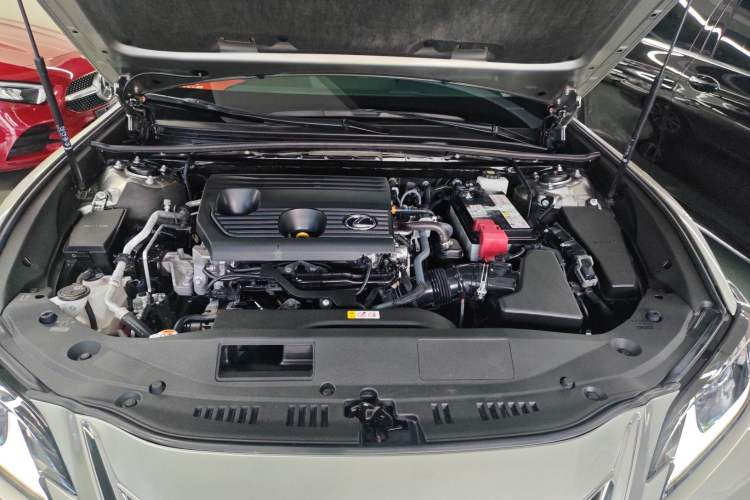 Used Lexus ES 2022 200 Excellence Edition
