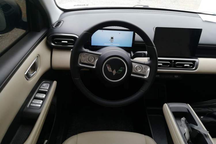 Used Wuling Bingo PLUS 2024 510 km Flagship Edition Four-Seater Version