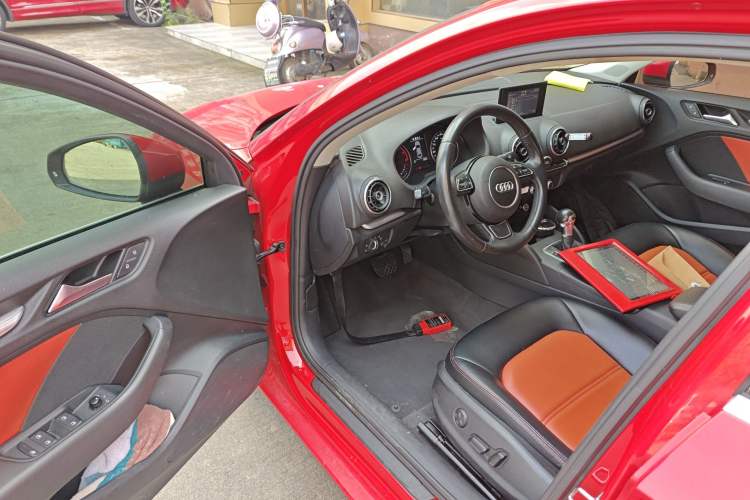 Used Audi A3 2016 Limousine 35 TFSI Prestige Edition
