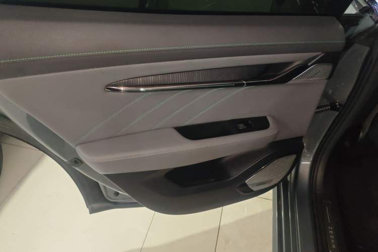 Used Zeekr 001 2021 Ultra-Long Range Dual-Motor YOU Version
