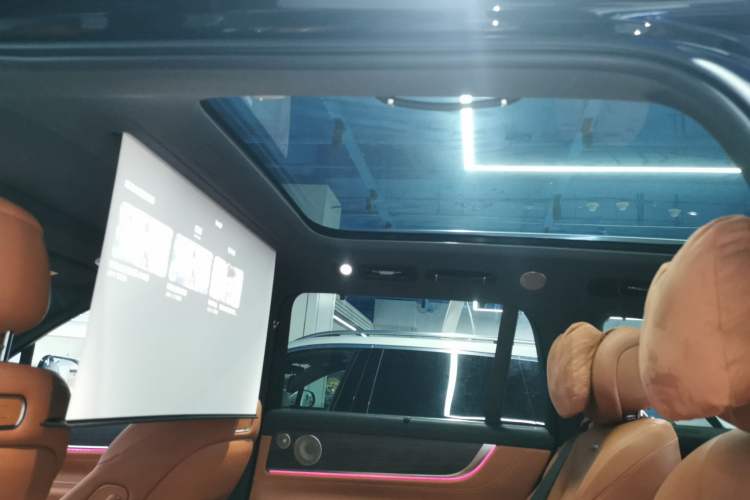 Used Hima AITO M9 2024 Range-Extended Ultra Version 52 kWh 6-Seater Model
