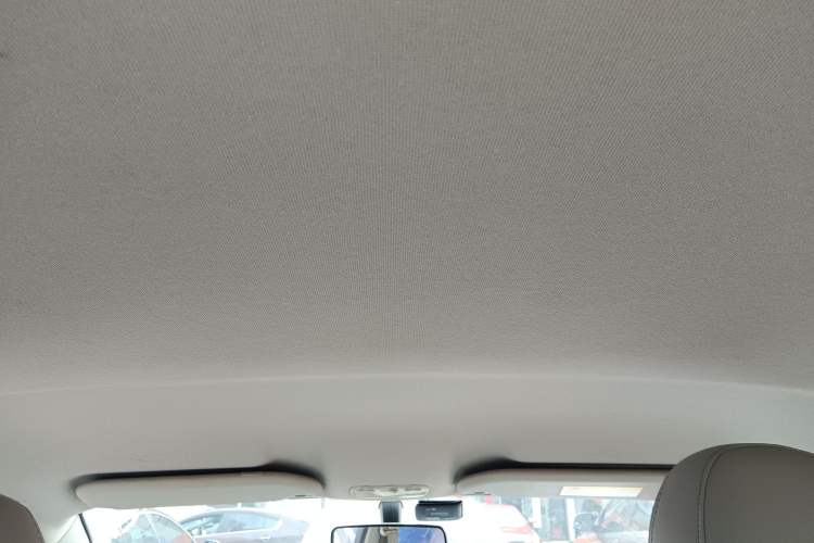 Used Citroen Elysee 2015 Qishang Edition 1.6L Automatic Fashion Model