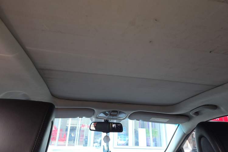 Used Hyundai Santa Fe 2013 2.4L Automatic Two-Wheel Drive Smart Version