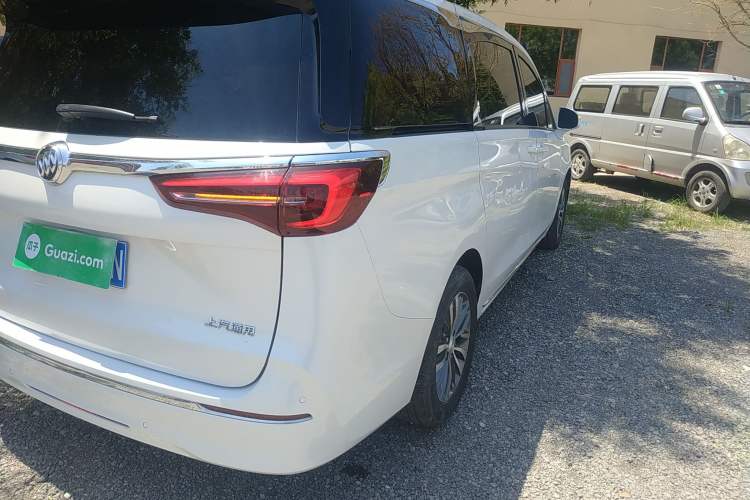 Used Buick GL8 2023 ES Lu Zun Comfort Model
