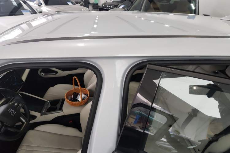 Used BYD Yuan UP 2025 Intelligent Driving Version 401 km Leading Edition