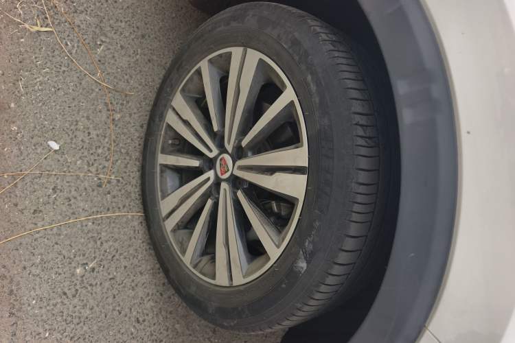 Used Roewe RX5 New Energy 2017 eRX5 50T Hybrid Connected Prestige Flagship Edition
