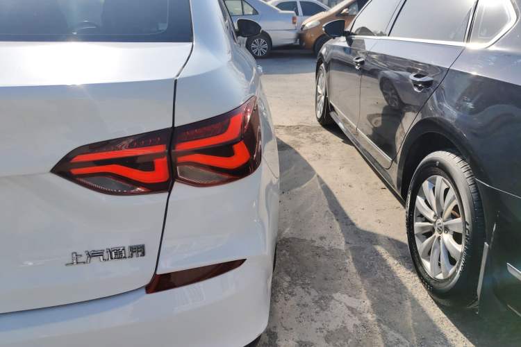 Used Chevrolet Monza 2022 320 Automatic Enjoyment Sunroof Version
