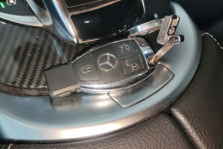 Used Mercedes-Benz GLC 2018 GLC 260 4MATIC Luxury Model