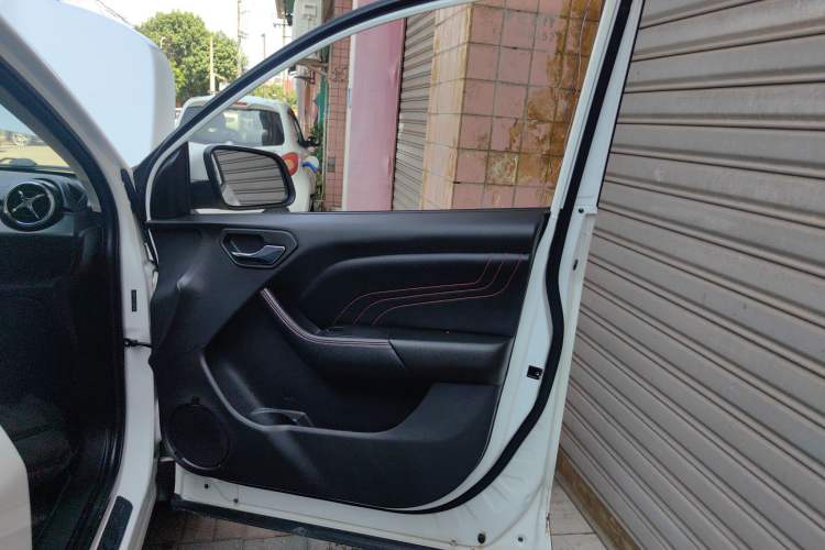 Used Soueast DX3 2018 1.5T CVT Luxury Model
