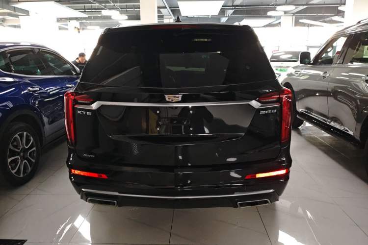 Used Cadillac XT6 2022 2.0T Six-Seater Four-Wheel-Drive Luxury Version