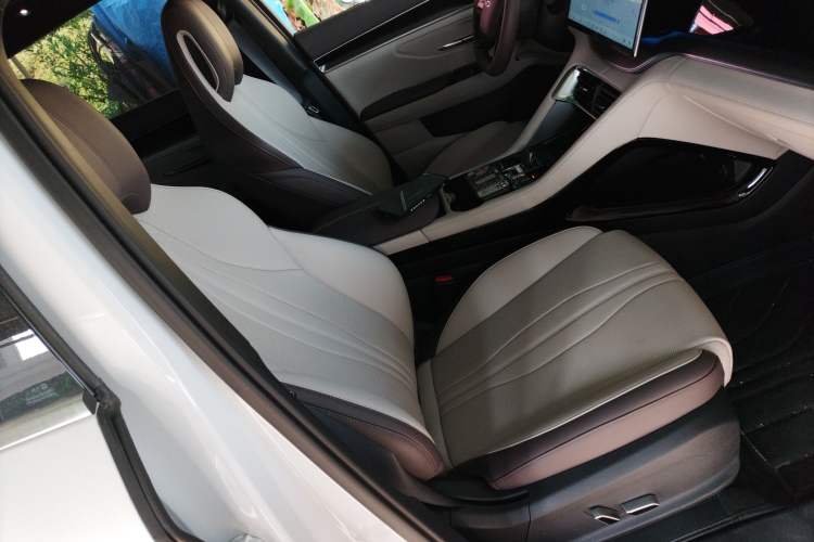 Used BYD Song PLUS New Energy 2025 EV Intelligent Driving Version 520km Premium Model