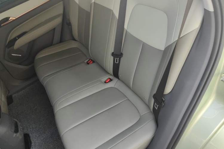 Used Bestune Yueyi 03 2025 445km Joyful Edition