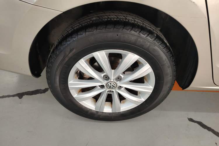 Used Volkswagen Bora 2017 1.6L Automatic Fashion Model
