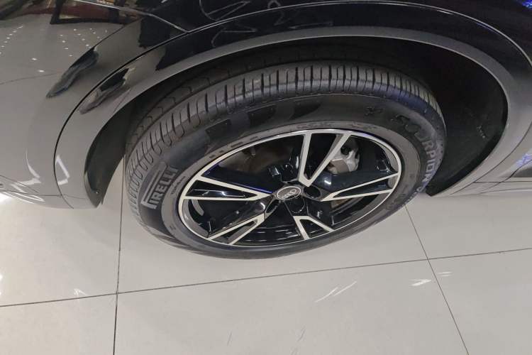 Used Audi Q5L 2022 40T Fashionable and Dynamic Model
