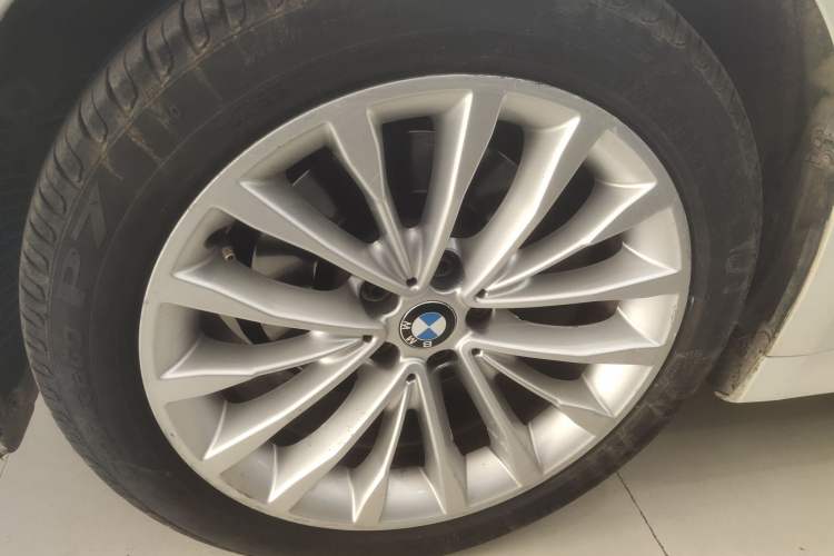 Used BMW 5 Series 2018 525Li Luxury Package