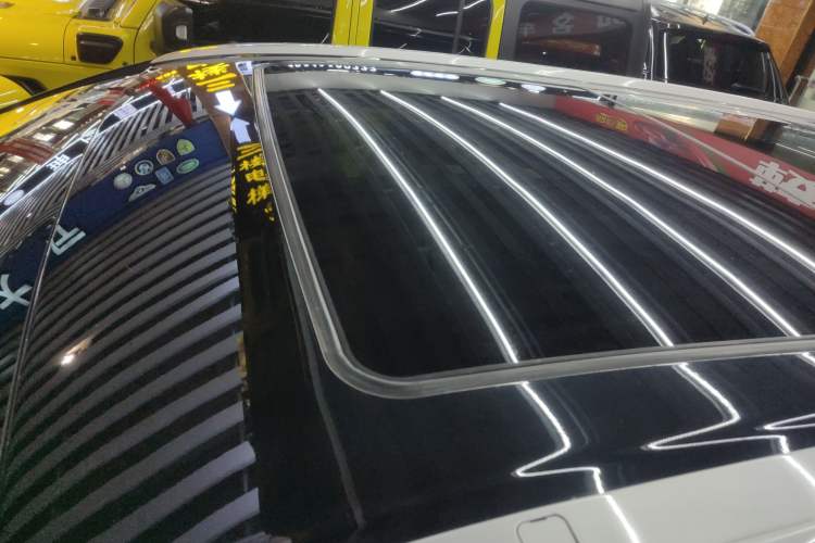 Used Toyota Highlander 2018 2.0T Four-Wheel Drive Luxury Edition 7 Seats China V Emission Standard
