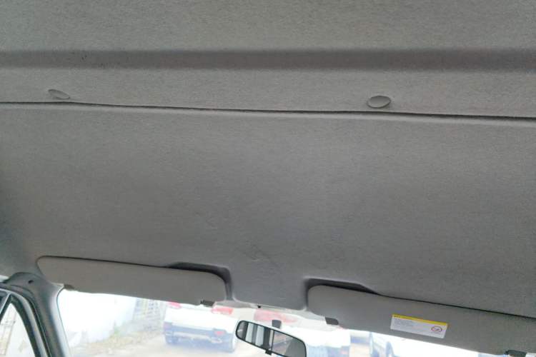 Used JMC Transit 2019 2.8T Commercial Version Short Wheelbase Mid-Roof 6-Seater China VI JX493