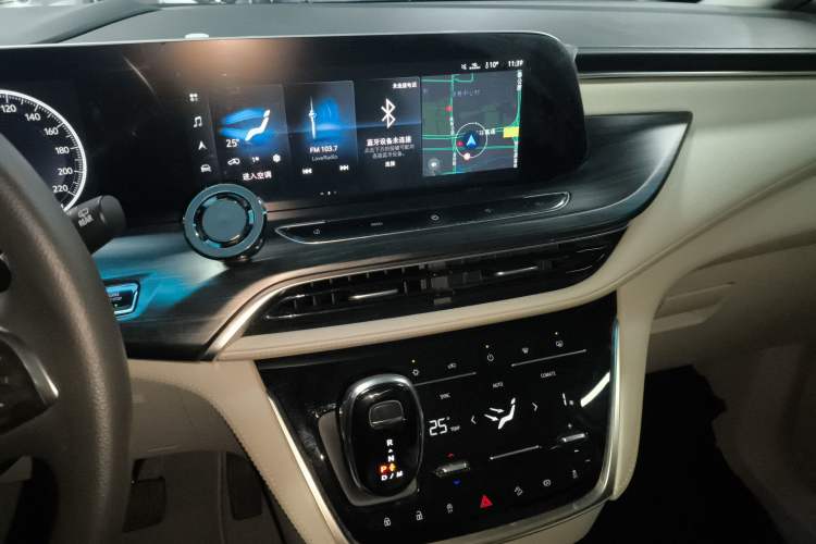 Used Buick GL8 2020 ES Land Cruiser 653T Comfort Edition