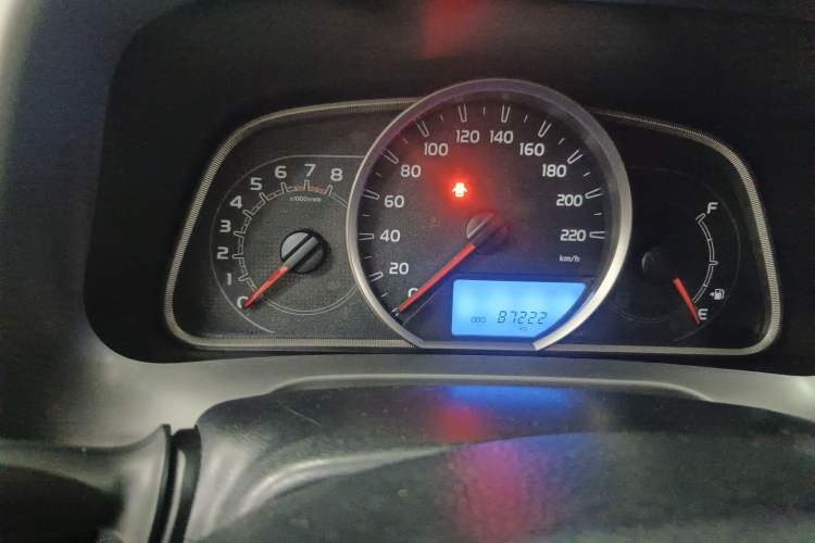 Used Toyota RAV4 2016 2.0L CVT Two-Wheel Drive Fashion Edition China V Standard
