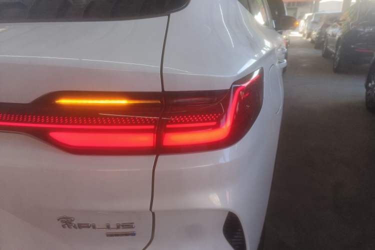 Used BYD Song PLUS New Energy 2025 DM-i 112KM Prestige Model
